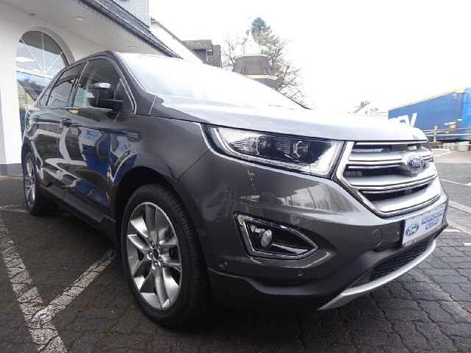 Ford Edge Titanium 4x4, Panorama, ACC,