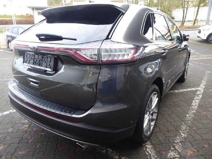 Ford Edge Titanium 4x4, Panorama, ACC,