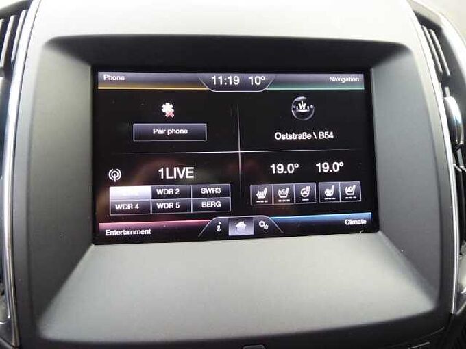 Ford Edge Titanium 4x4, Panorama, ACC,