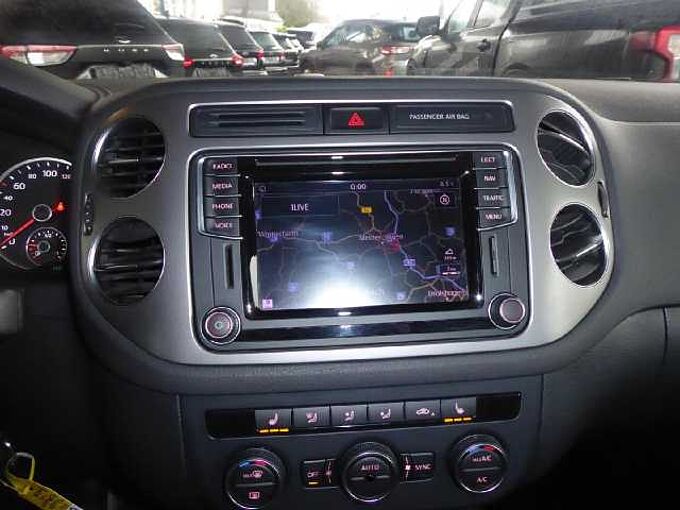 Volkswagen Tiguan Lounge Sport & Style 4Motion Autom. AHK