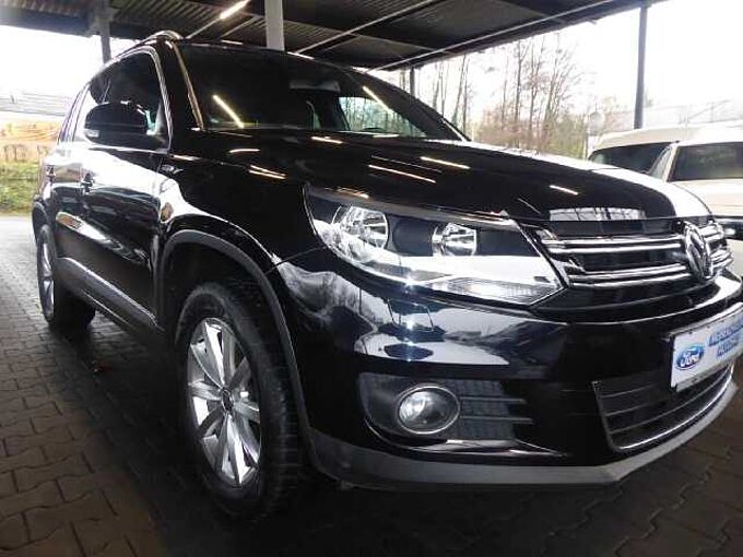Volkswagen Tiguan Lounge Sport & Style 4Motion Autom. AHK