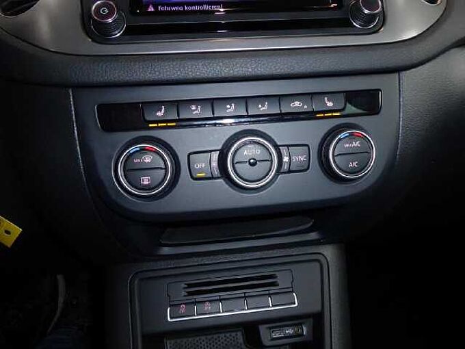 Volkswagen Tiguan Lounge Sport & Style 4Motion Autom. AHK