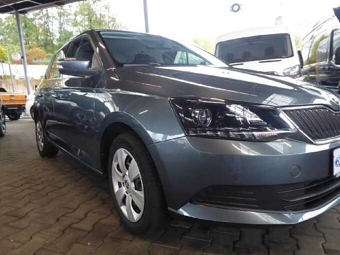 SKODA Fabia Ambition