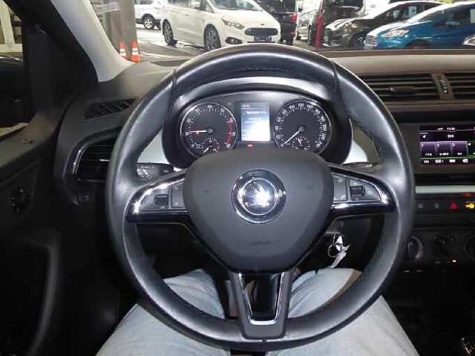 SKODA Fabia Ambition