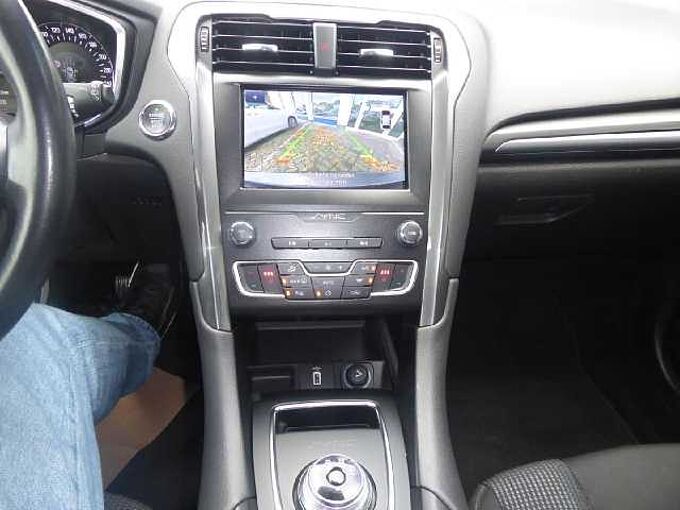 Ford Mondeo Turnier Titanium,AHK,Rückfahrkam.