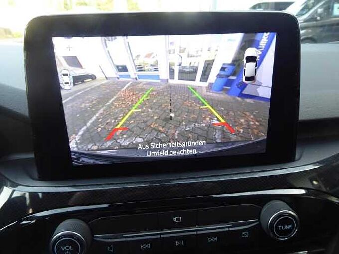 Ford Kuga Plug-In Hybrid ST-Line X, AHK