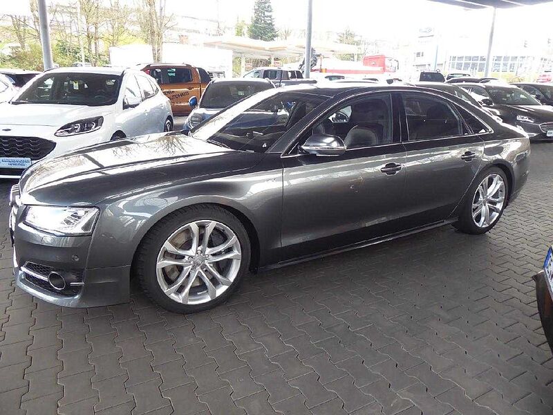 Audi S8 4.0 TFSI quattro Standheizung