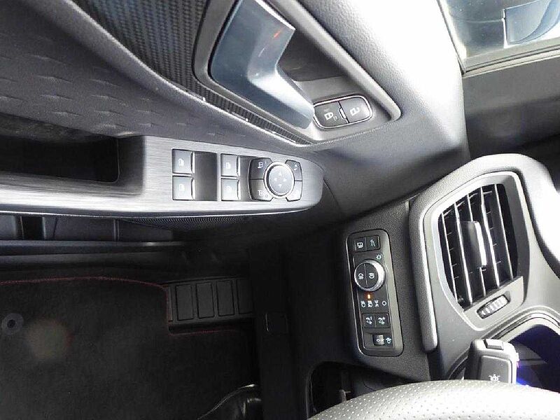 Ford Kuga Plug-In Hybrid ST-Line X, CAM, B&O