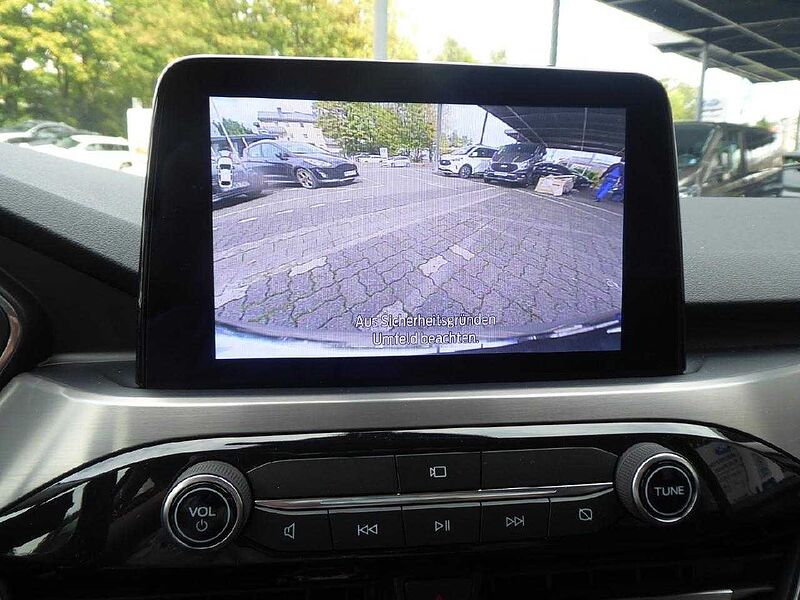 Ford Kuga Plug-In Hybrid Titanium X, Rückfahrkamera