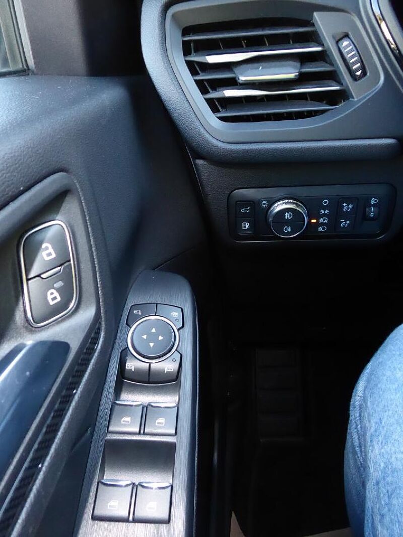 Ford Kuga Plug-In Hybrid ST-Line, Kamera vor+hin. AHK