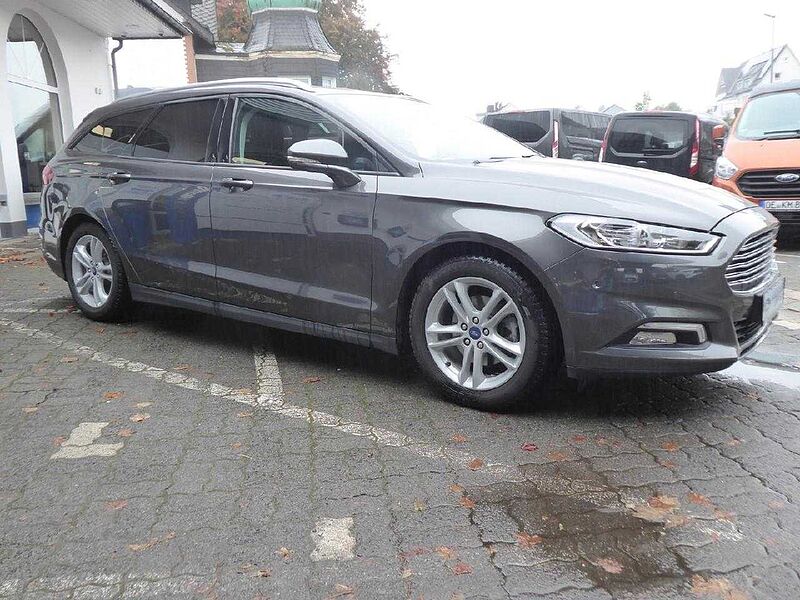 Ford Mondeo Turnier Business Edition, Rückfahrkamera