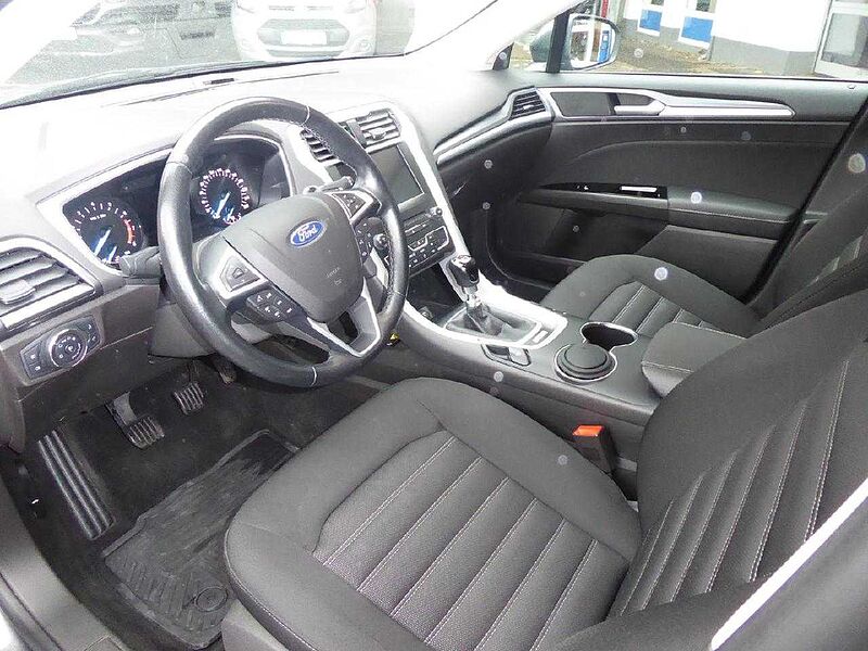 Ford Mondeo Turnier Business Edition, Rückfahrkamera