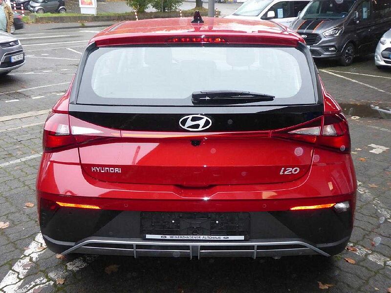 Hyundai i20 Select, Rückfahrkamera, Navi