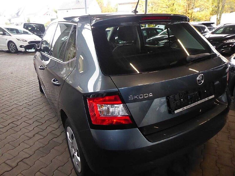 SKODA Fabia Ambition