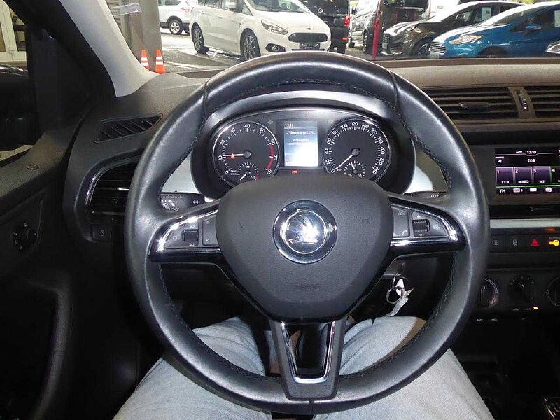 SKODA Fabia Ambition