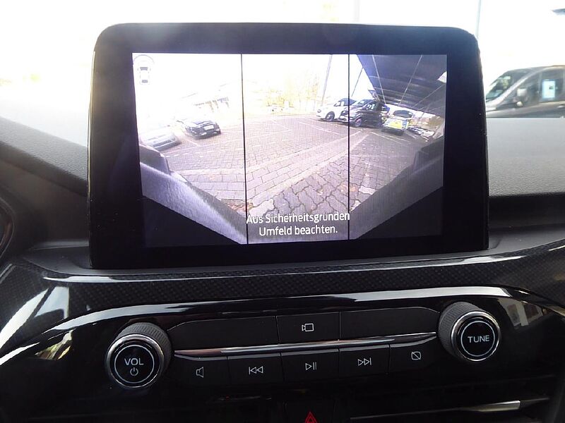 Ford Kuga Plug-In Hybrid ST-Line X, AHK