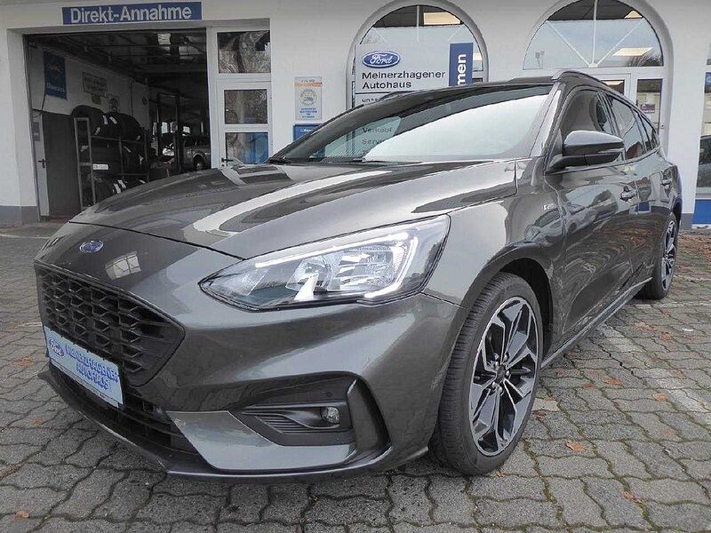 Ford Focus Turnier ST-Line X, Automatik