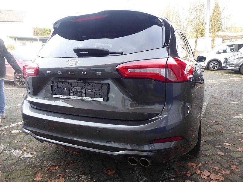 Ford Focus Turnier ST-Line X, Automatik