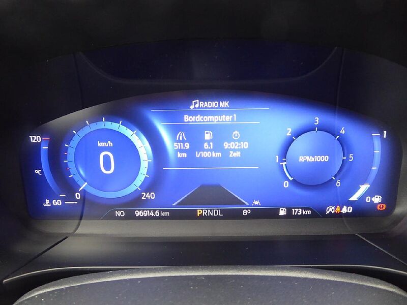 Ford Kuga Titanium 4x4 Automatik, AHK el. schwenkb.