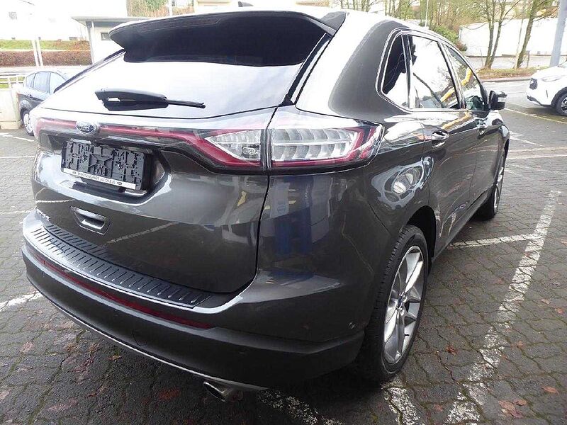 Ford Edge Titanium 4x4, Panorama, ACC,