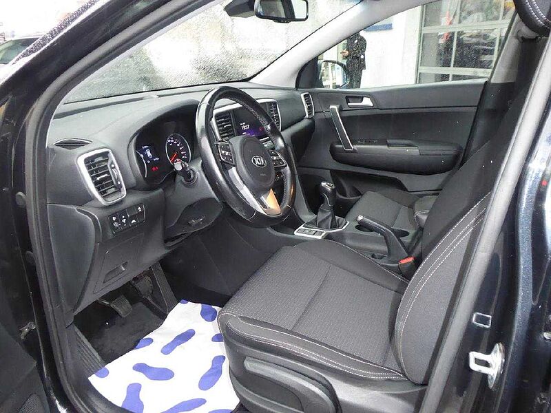 Kia Sportage Vision 2WD, Rückfahrkamera, Navi
