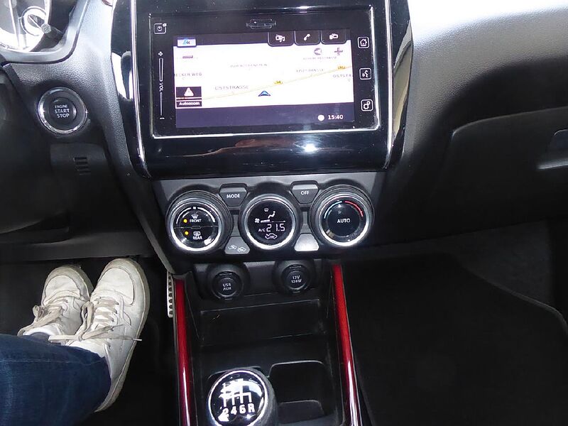 Suzuki Swift Sport, R&uuml;ckfahrkam, Navi