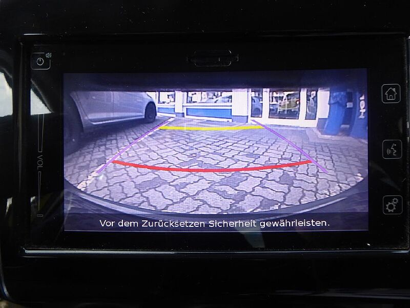 Suzuki Swift Sport, R&uuml;ckfahrkam, Navi