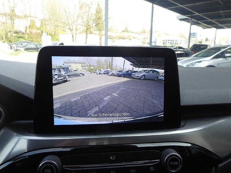 Ford Kuga Titanium X,4x4,elktr AHK