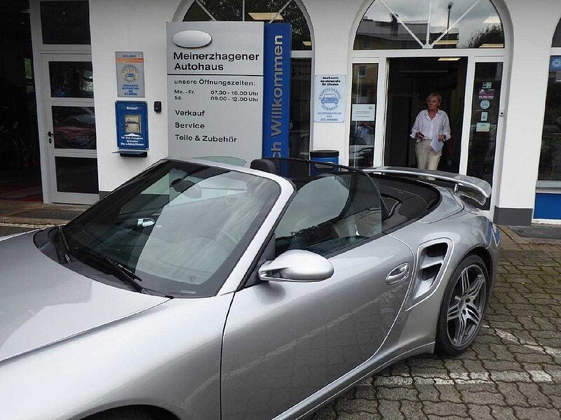 Porsche 911 Turbo Cabrio, Keramik-Bremsen
