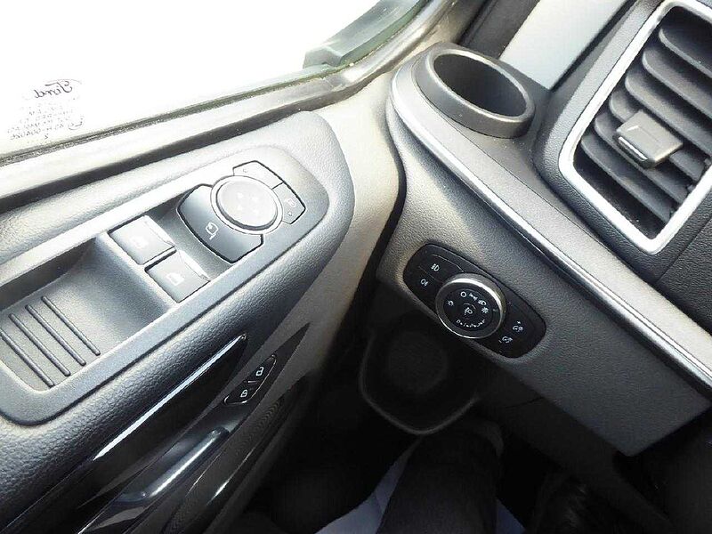 Ford Tourneo Custom 320 L2 Titanium Standheizung Leder