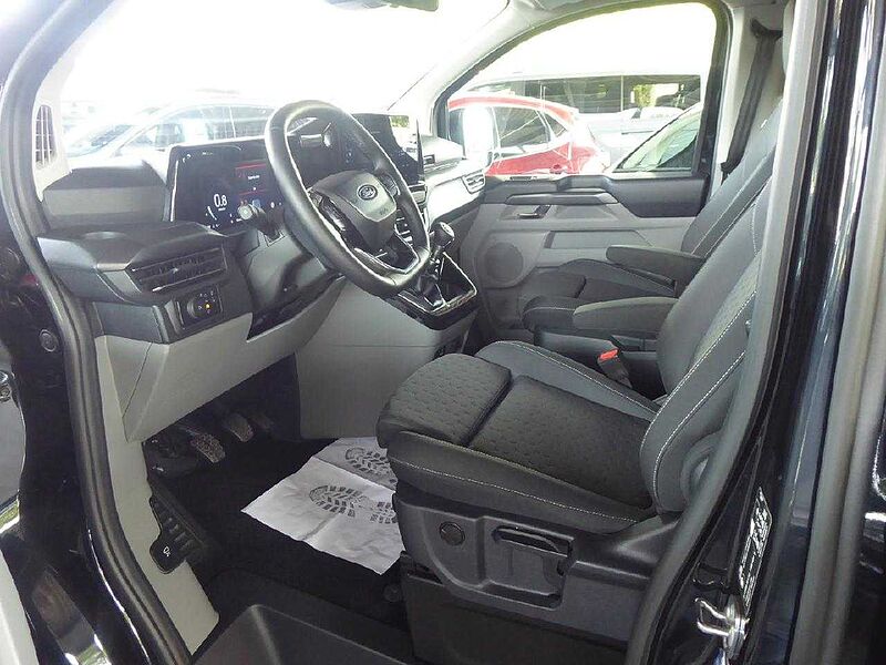 Ford Tourneo Custom Bus 320 L2 Titanium FWD