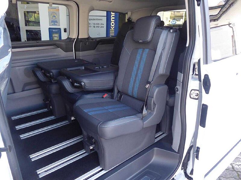 Ford Tourneo Custom Bus 320 L1 Sport Allrad, AHK